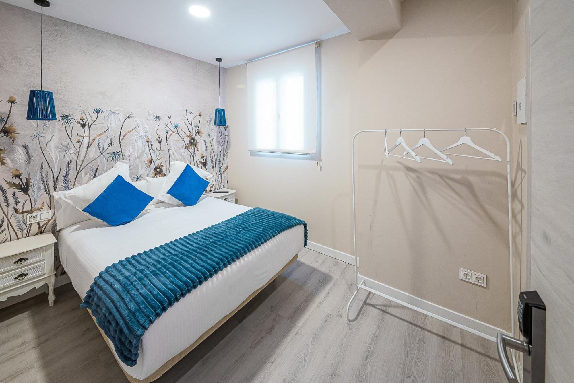Hostal Plaza Boutique (Adults Only) Сарагоса Екстер'єр фото